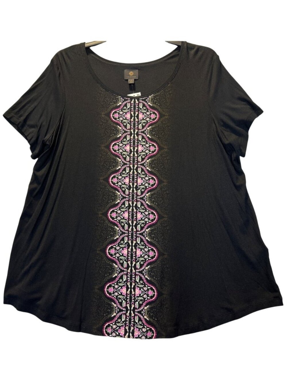 JM Collection 2X Printed Black Short Sleeve Top With Pink Floral Design